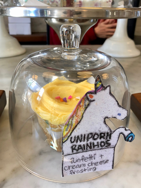 Uniporn cupcake at baked and wired in georgetown dc